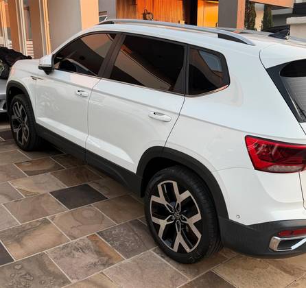 VOLKSWAGEN TAOS 1.4 250 TSI TOTAL FLEX HIGHLINE AUTOMÁTICO VOLKSWAGEN TAOS 1.4 250 TSI TOTAL FLEX HIGHLINE AUTOMÁTICO